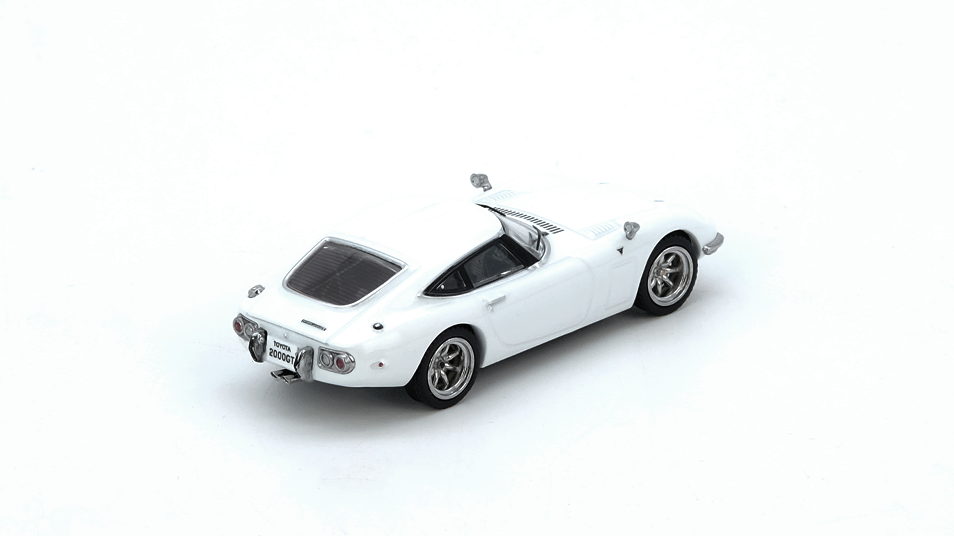Toyota 2000GT (MF10) Pagasus White - Inno Models