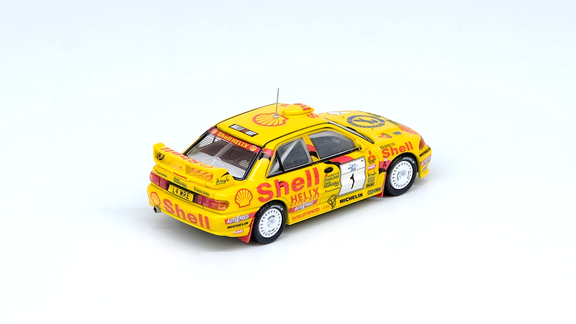 inno 三菱Evolution III マレーシア限定 1/64 Mitsubishi Lancer Evolution III #1 Neste 1000 Lakes Rally Finland