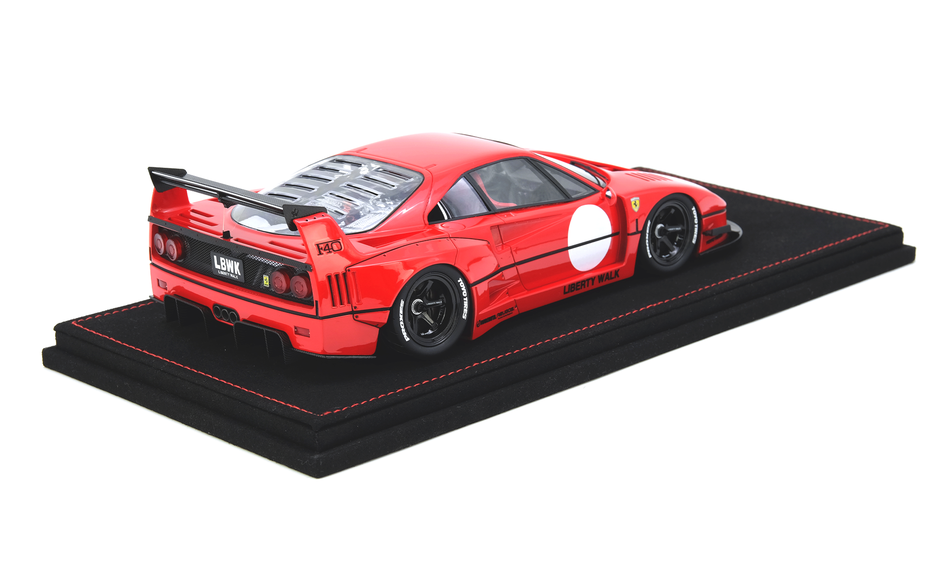 LBWK F40 Red - Inno Models