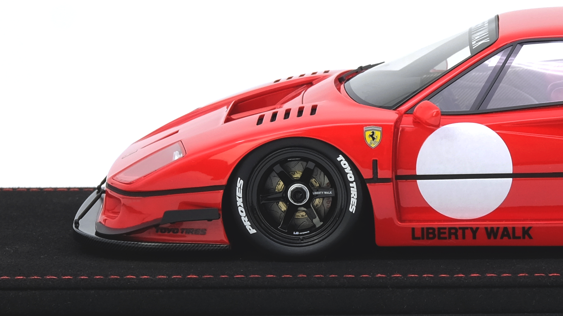 LBWK F40 Red - Inno Models