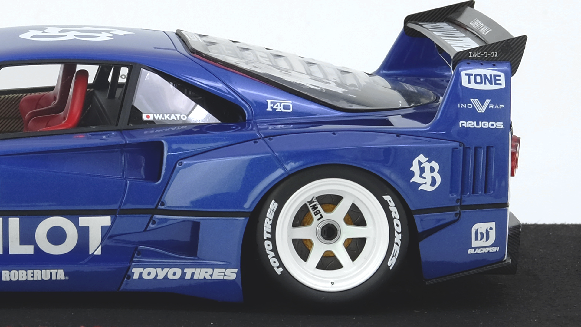 LBWK F40 Tokyo Auto Salon 2024 - Inno Models