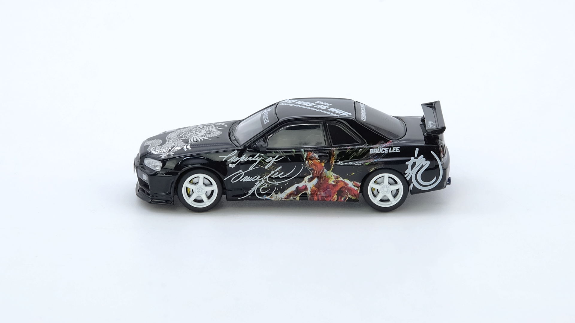 NISSAN SKYLINE GT-R (R34) 