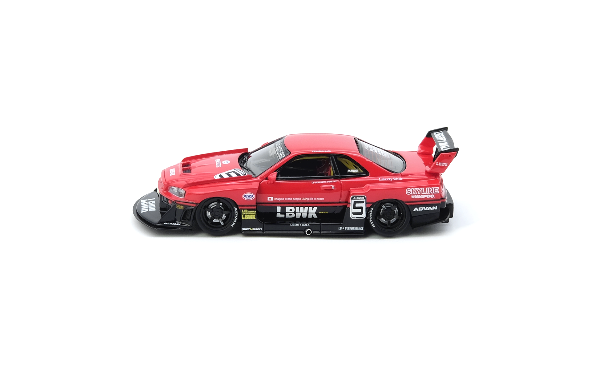 NISSAN SKYLINE 