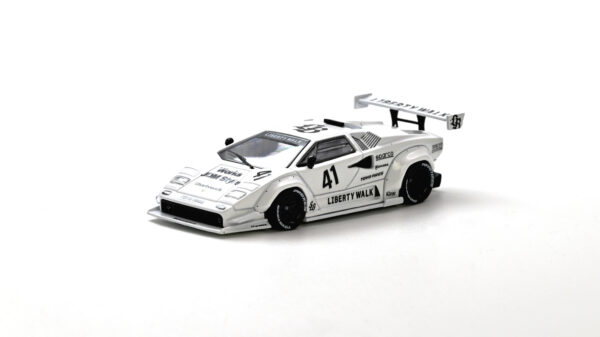 LB Countach 4